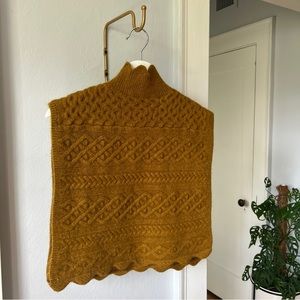 ZARA SPLIT HEM SWEATER